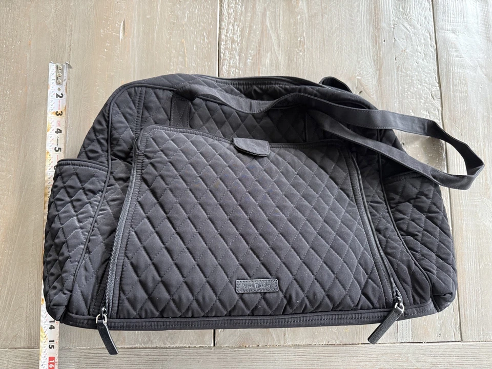 Bolsa de pañales para bebé Vera Bradley con cambiador acolchada de microfibra negra - nueva sin etiquetas Foto 4 de 4