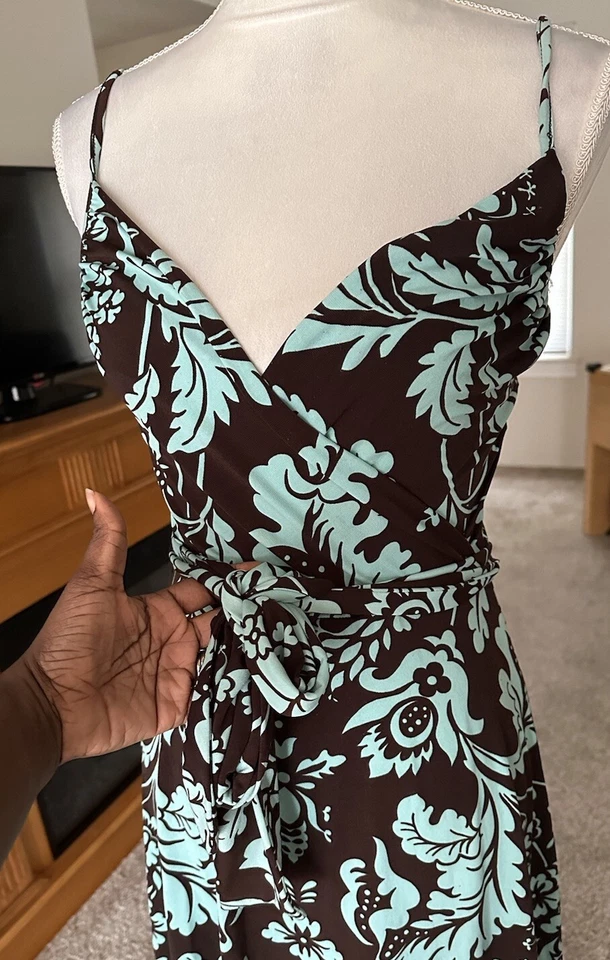 B Smart Colorful Floral Brown Green Belted Dress Deep V Neck Size 4 Stretchy - Image 3 of 4