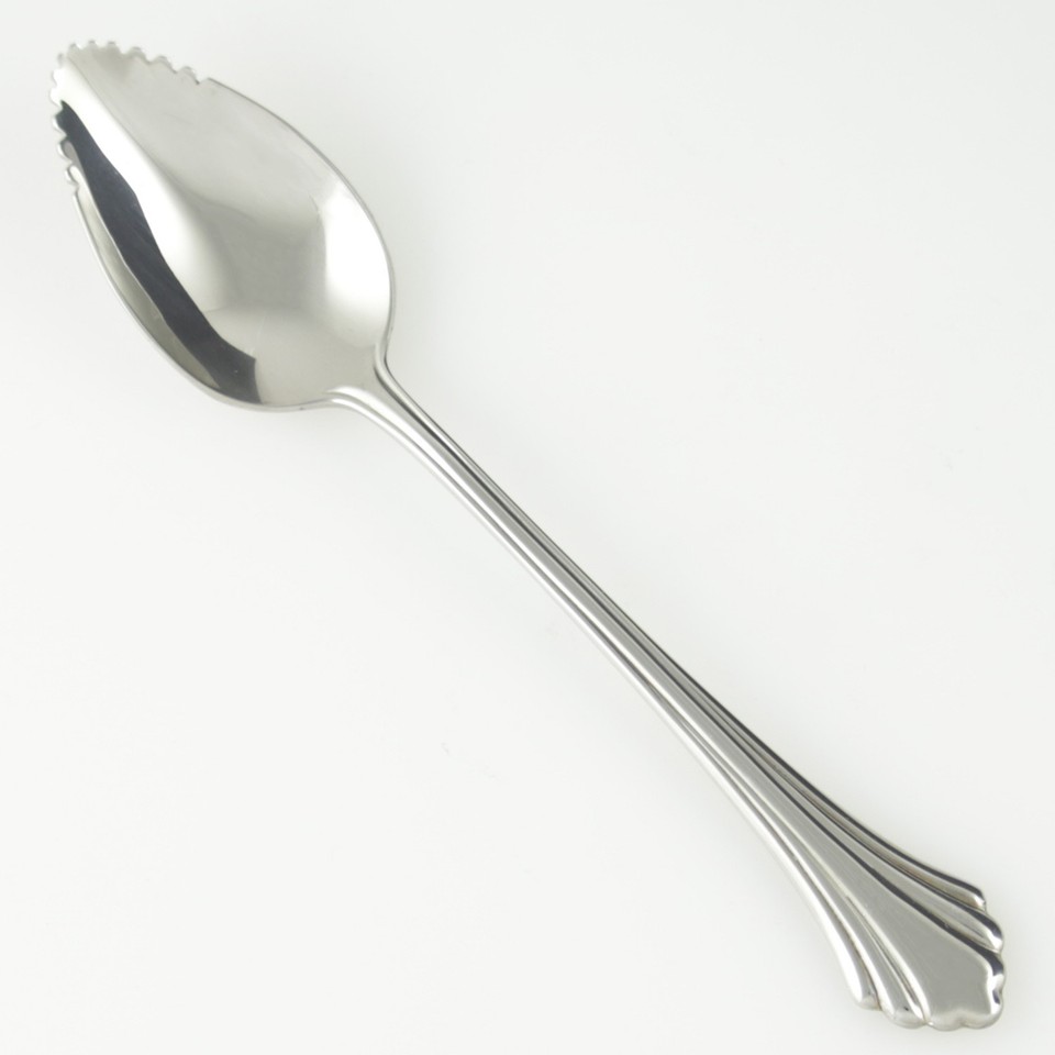 Oneida Rembrandt Stainless Distinction Deluxe Flatware Set - Used, Very Good Condition