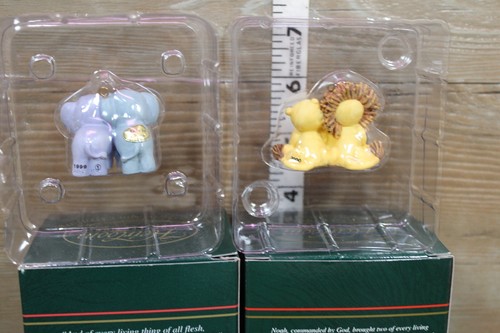 Carlton Cards Heirloom Gathering Two by Two & Noah's Animals Christmas Ornaments - Picture 5 of 5