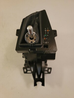 【フラガール】おまとめ5点 New 2014-2016 Toyota Corolla Transmission / Gear Shifter OEM