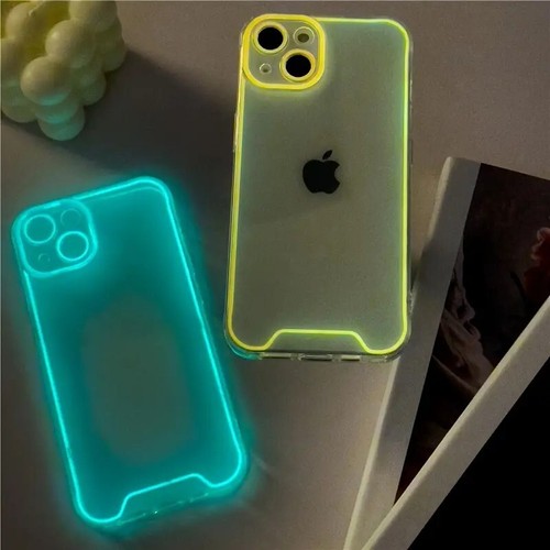 Funda blanda de silicona luminosa con luz nocturna para iPhone 14 - Imagen 2 de 3