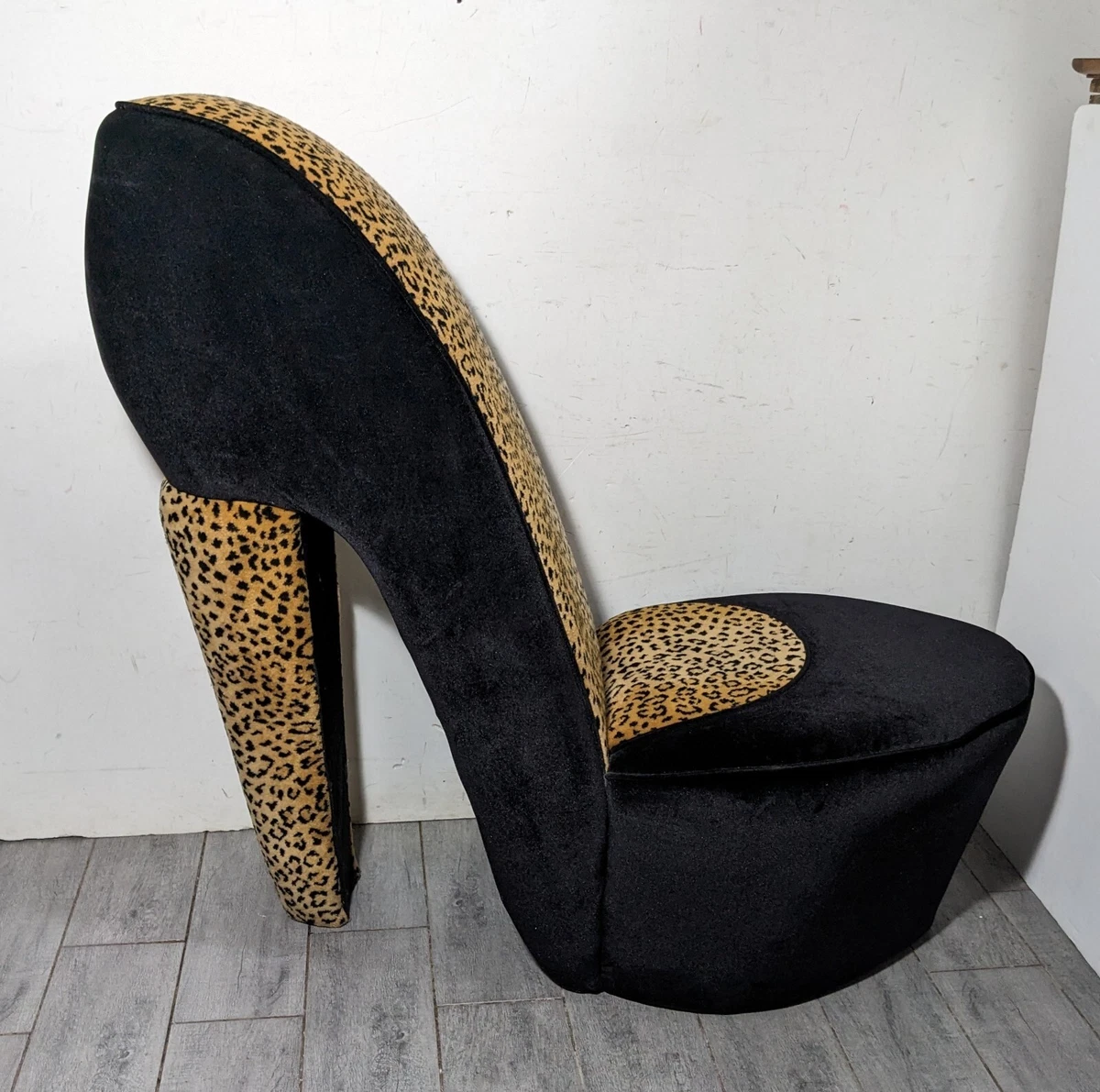 Black & White Zebra Fabric Modern Stylish High-Heel Shoe Chair