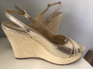 NEW Lilly Pulitzer Womenâs Gold Metallic Espadrille Wedge Sandals Size 7.5 | eBay