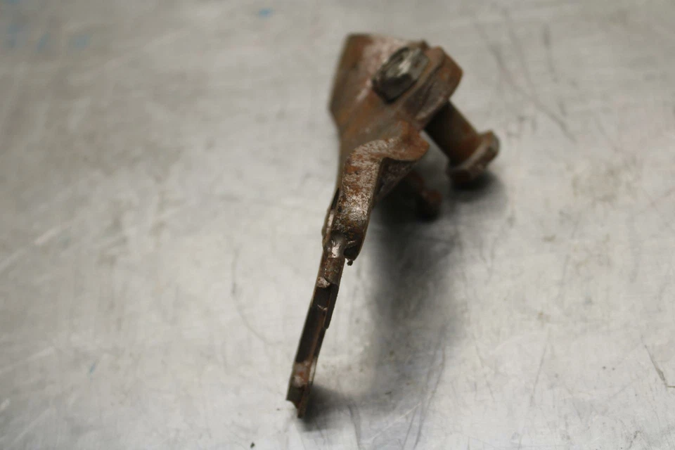 85 YAMAHA RZ500 SUPORTE LATERAL SUPORTE SUPORTE SUPORTE MONTAGEM BB27 - Imagem 4 de 4