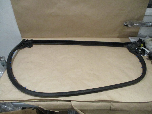 Lamborghini Gallardo Superleggera  RH Door Rubber Outer Seal - P/N 400837912C