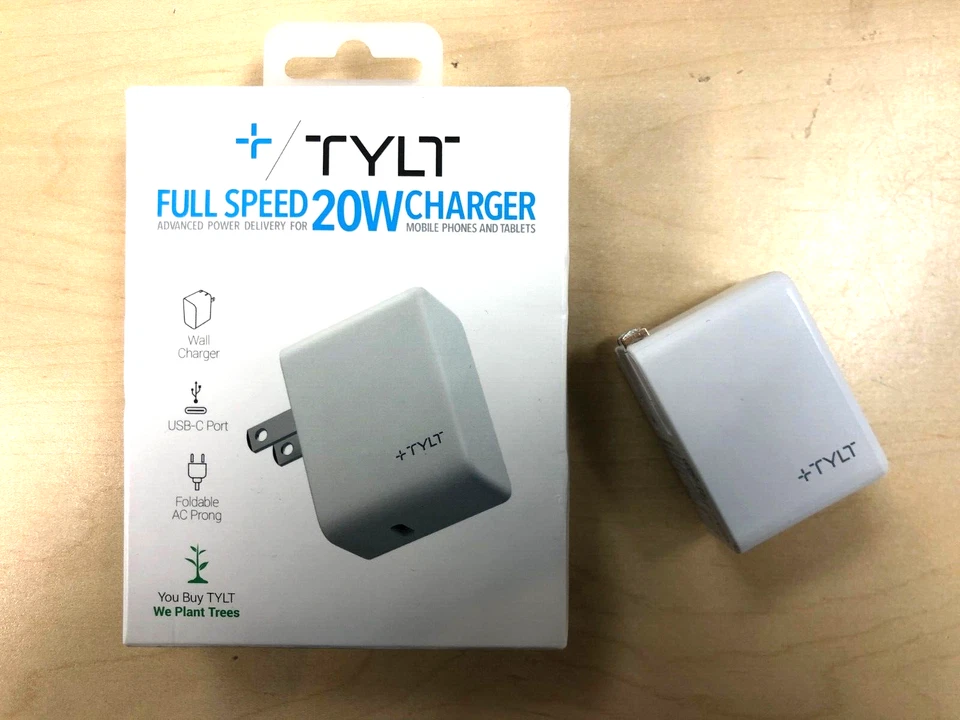 TYLT Full Speed 20W USB-C  TYPE C Fast Wall Charger Adapter - TYPE C - Image 2 of 3