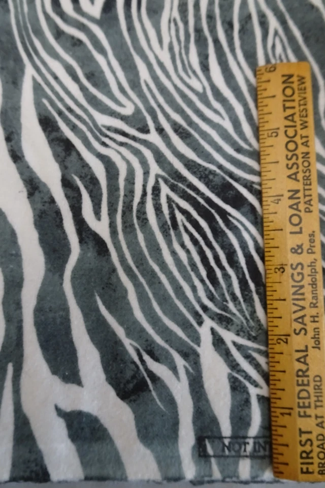 Cotton Flannel Fabric 1 yd4"x45" Zoo Exotic Animals Zebra Black White Gray - Image 2 of 4
