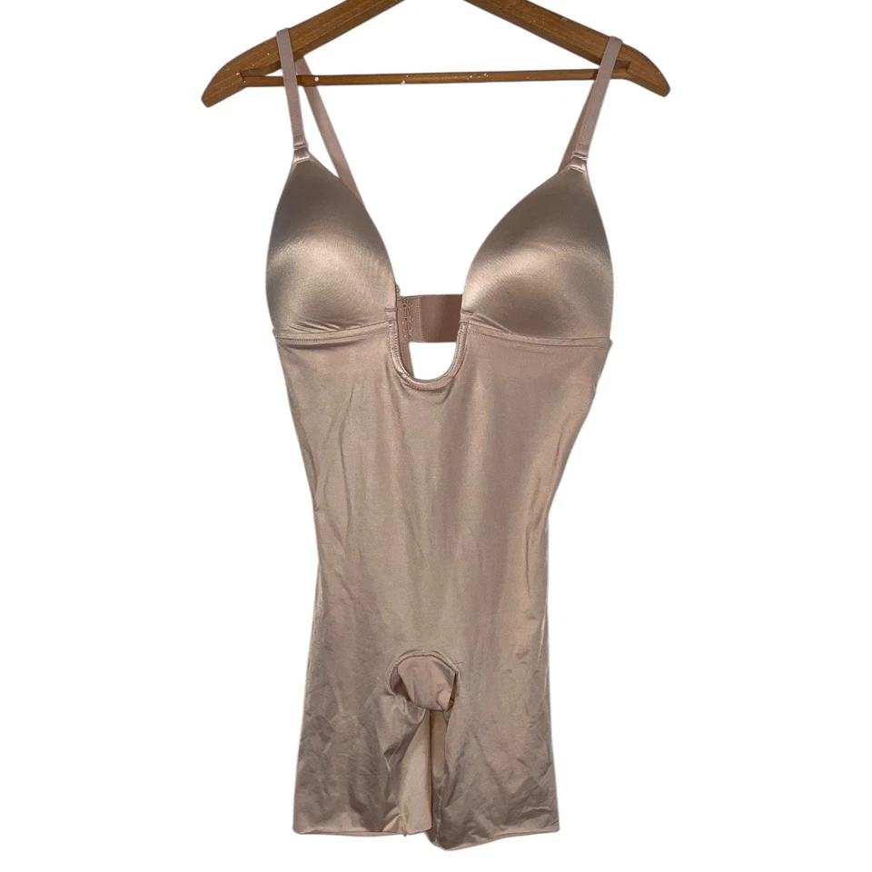Body Spanx Suit Your Fancy Plunge espalda baja medio muslo beige champán talla: M Foto 3 de 4