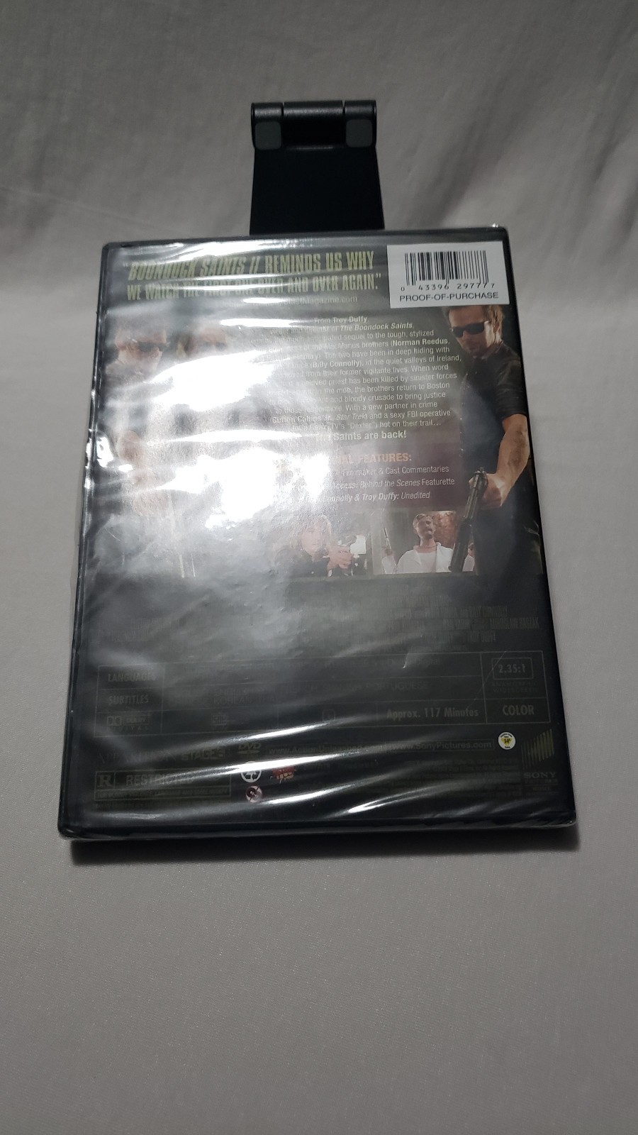 Picture 1,323 of 1,596