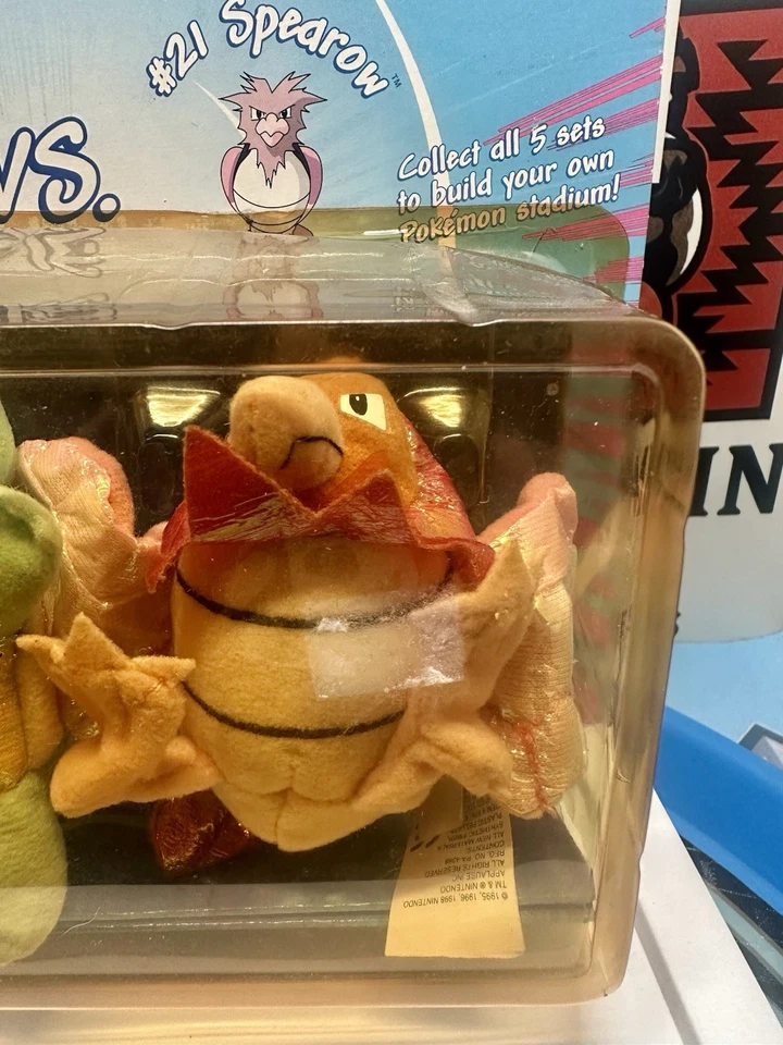 Juego de batalla Pokémon 1999 Squirtle vs. Spearow nuevo en caja dañado raro de colección Foto 4 de 4