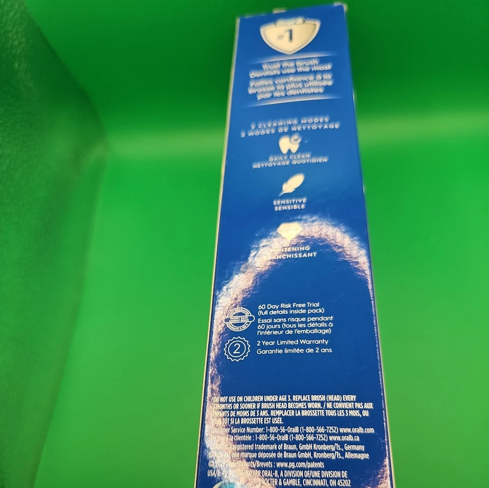 Cepillo de dientes eléctrico recargable Oral-B Pro 1000 blanco Foto 2 de 3