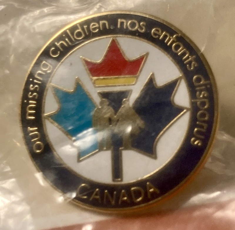 Canada Our Missing Children Nos Enfants Disparus Hat Pin Lapel Pin New