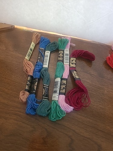 Lot Of 100 mixed DMC/ JP Coats/Iris Cotton Embroidery Floss (045) - Picture 14 of 17