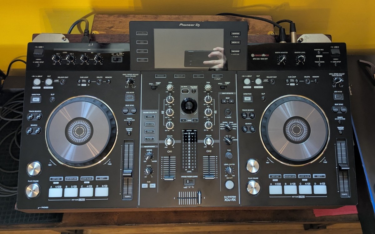 【みつ蔵 】DJコントローラー　XDJ-RX【美品】＋おまけ付き みつ蔵 】DJコントローラー XDJ-RX【美品】＋おまけ付き Amazon