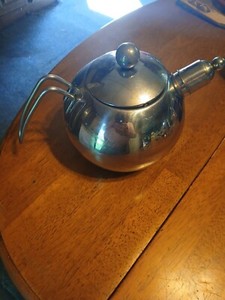 Alex Meijer stainless steel whistling teapot
