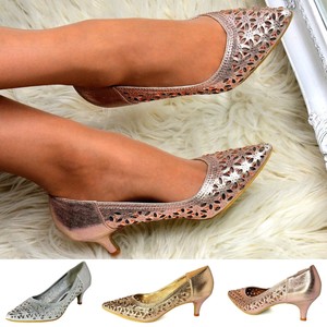 floral pattern pumps