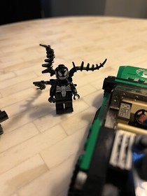 Lego Marvel Super Heroes #76004 Nick Fury Minifigure w/ Shield Car, 2013Complete