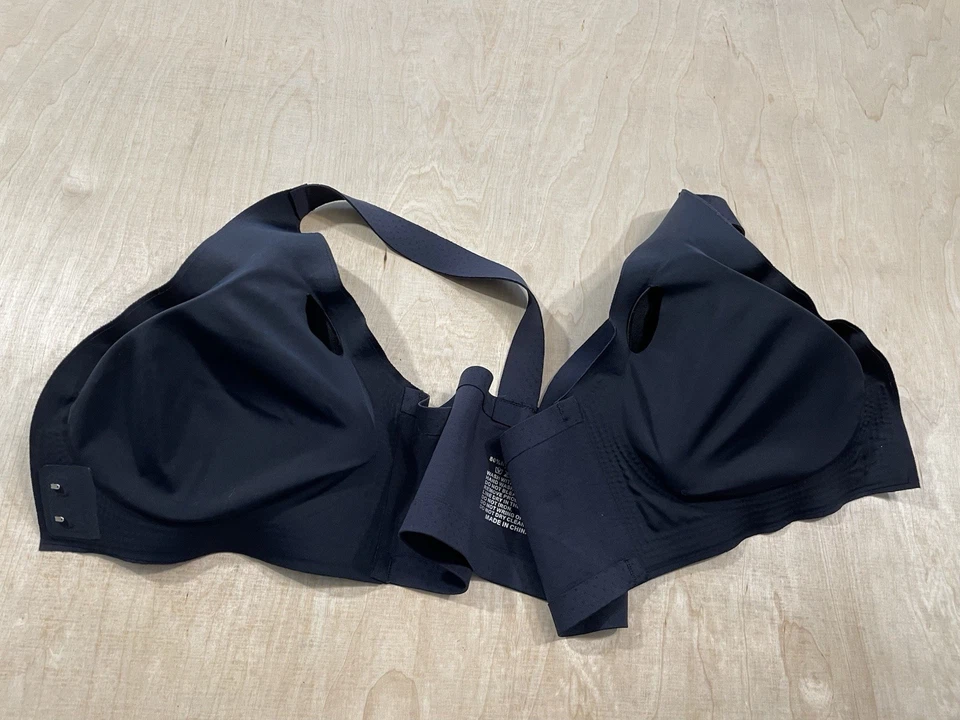 Sujetador Fashion Bug Sujetador sin costuras Cierre frontal Negro suave Talla L Foto 4 de 4