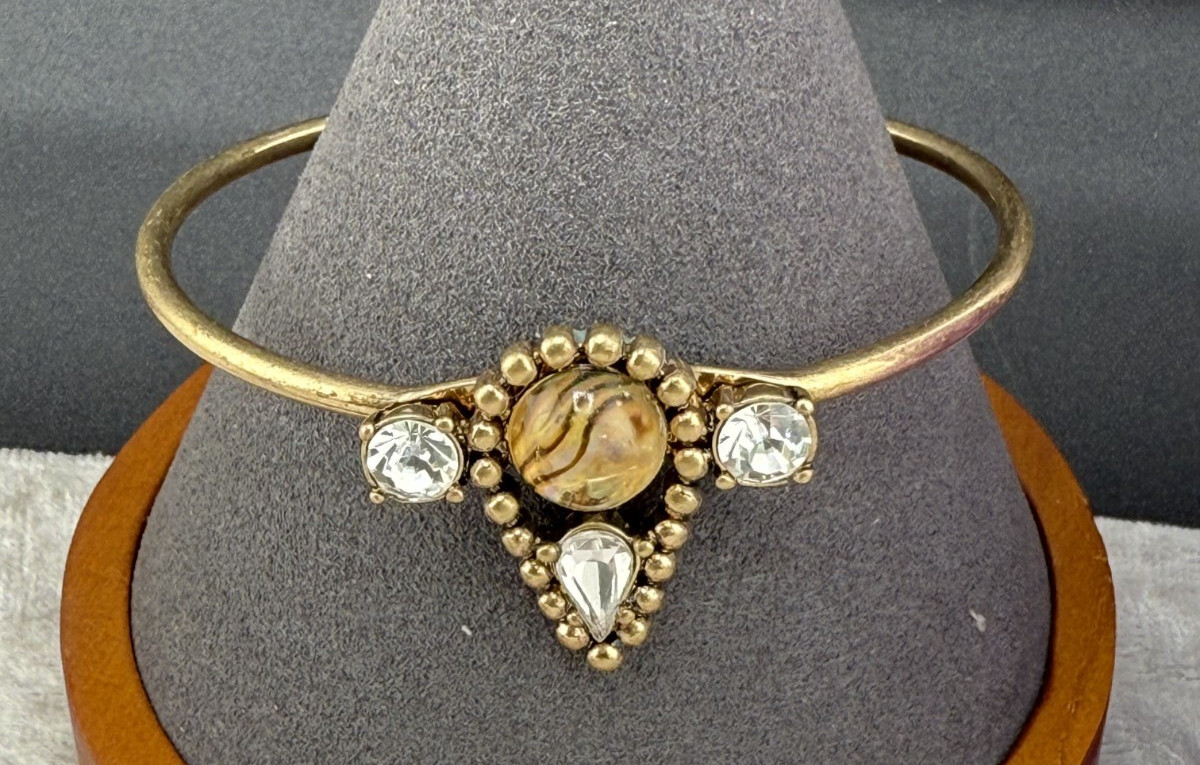 Rhinestone Cuff Bracelet Delicate Simple Gold Ton… - image 1