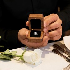 Vintage Solid Wood Ring Box Walnut Engagement Holder for Proposal Wedding 1pcs