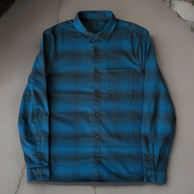 Lululemon Mason Peak Flannel L Blue Black Casual Button Down Workwear ABC