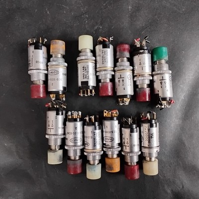 DIALCO 513-0101-604 DIALIGHT PUSH BUTTON SWITCHES- GROUP OF 13 ($35 OBO)