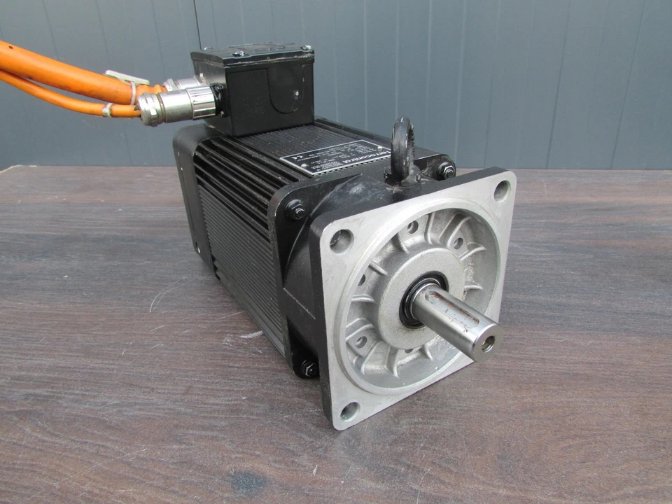 FERROCONTROL Servo Motor FMR071-16-45-RNK-00 1pc - Image 2 of 4