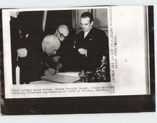 MONACO Prince RAINIER Francis Tucker Register Princess Caroline 1957 Press Photo