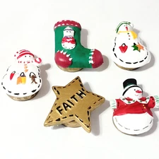 Vintage Christmas Button Covers Stockings Snowman Festive Holiday Accessory h-62