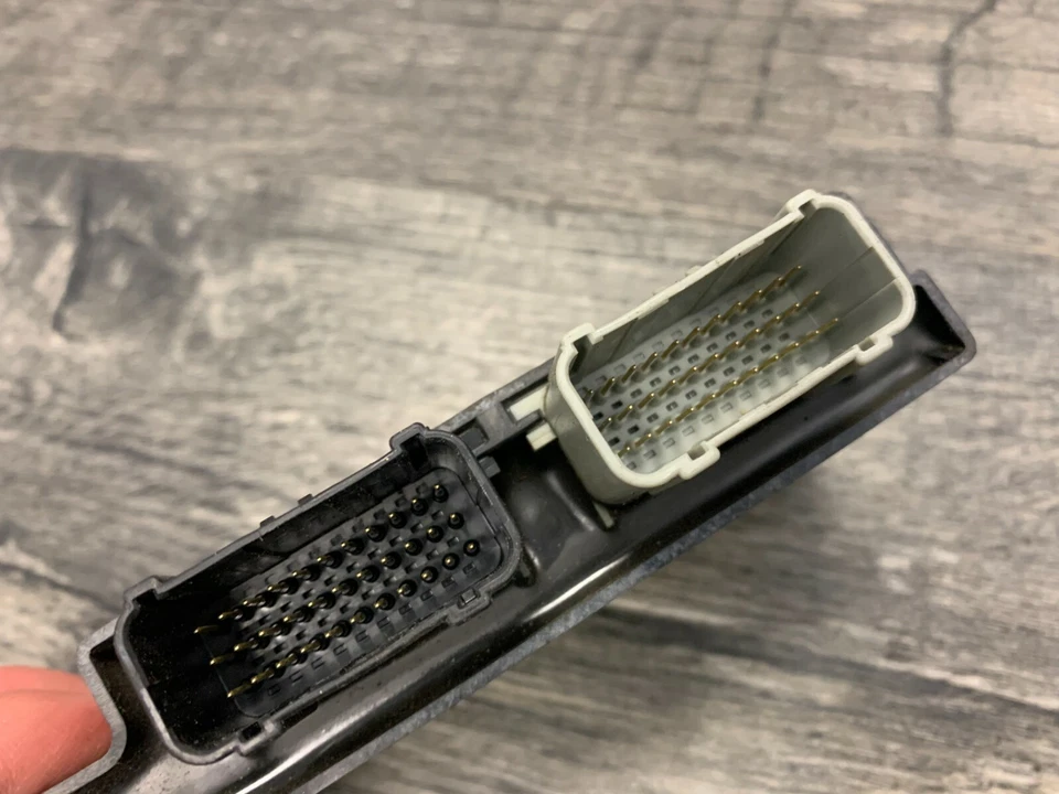 Encendedor Honda 2009-2012 CBR600RR ABS CA California PGM-FI CDI ECU ECM fabricante de equipos originales Foto 2 de 4