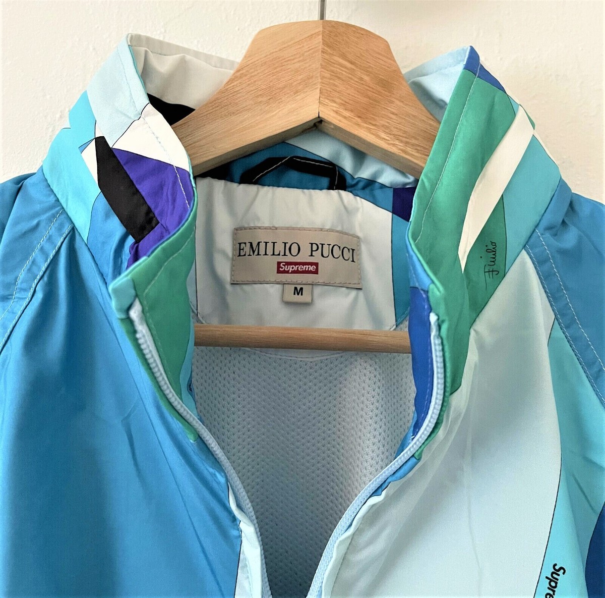Emilio PUCCI x SUPREME NYC 'Sport Jacket' RARE 2021 Emilio PUCCI x SUPREME NYC 'Sport Jacket' RARE 2021
