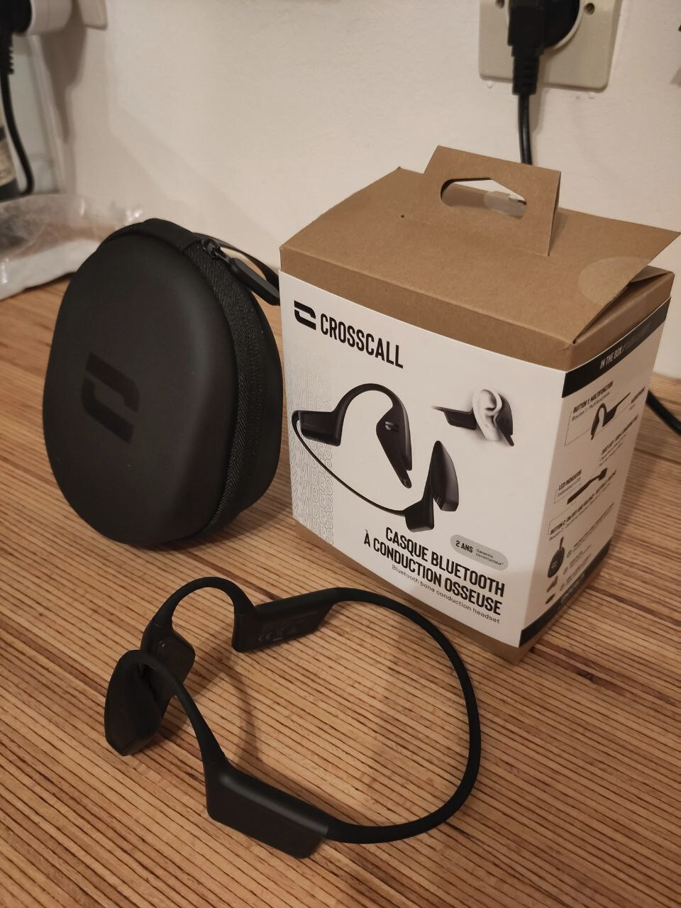 Casque conduction osseuse X-vibes Crosscall noir neuf pour le sport