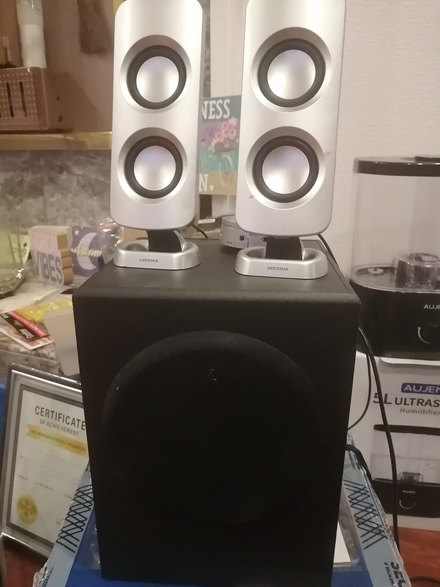 Insignia Bluetooth Speaker System (3-Piece) Black,Open Box Pre Owned