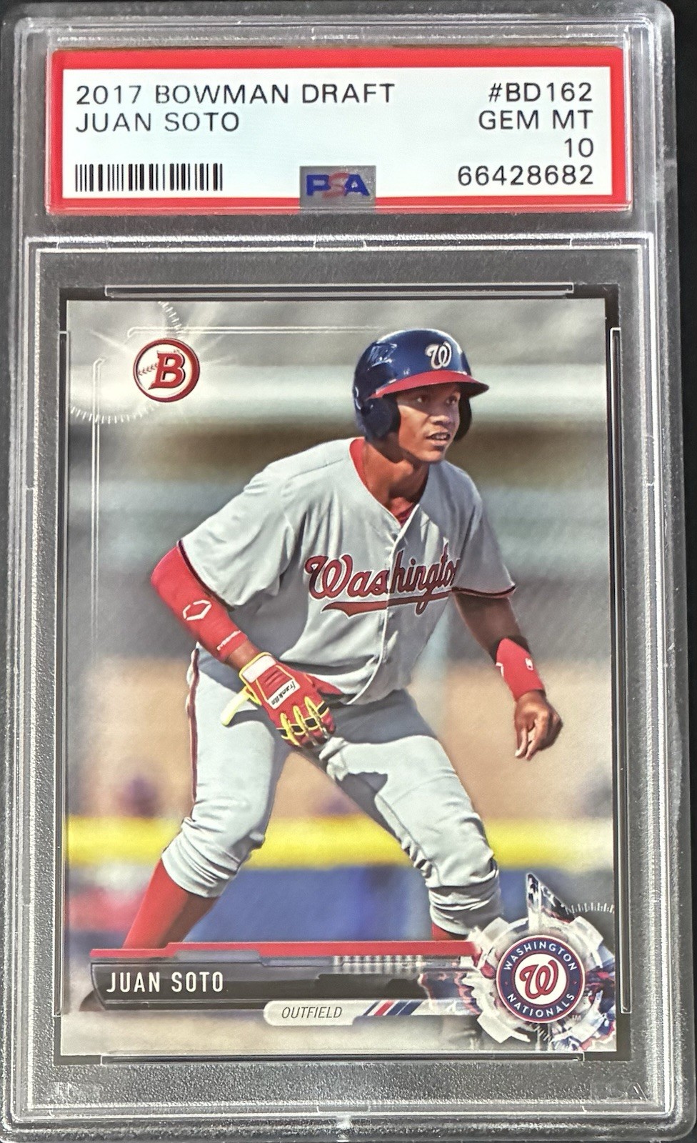 2017 Bowman Draft Juan Soto RC #BD-162 Washington Nationals PSA 10