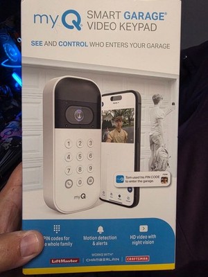myQ Smart Garage Video Keypad Camera LiftMaster Chamberlain New - Open Box
