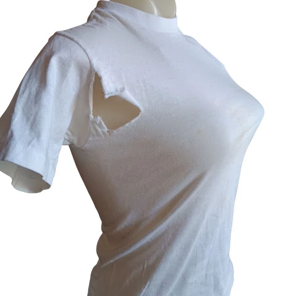 Camiseta vintage para mujer XS punto único lisa blanca cuello redondo destrozada años 70 Foto 4 de 4