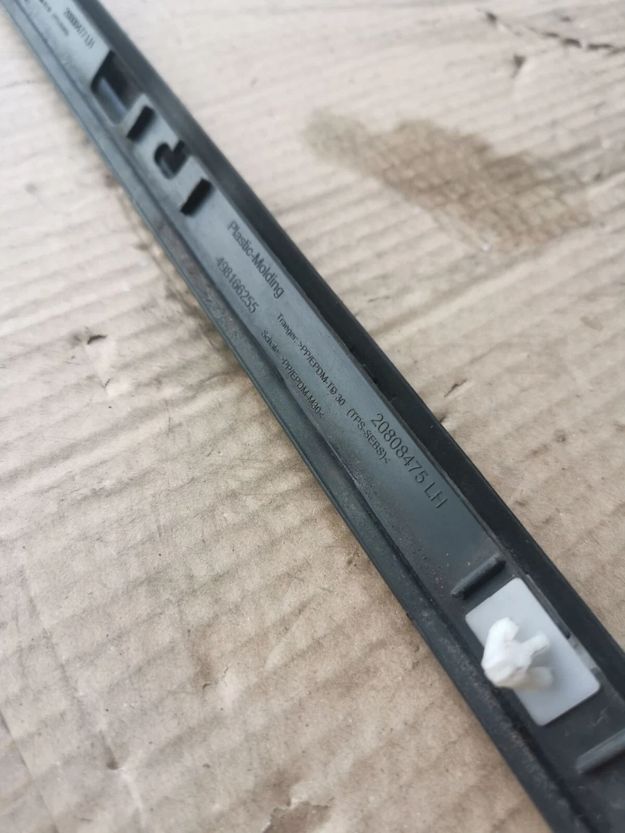 Vauxhall Zafira Tourer Front Left Quarter Window Strip Trim 
