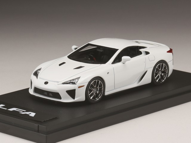 Mark43 Pm4334bw 1 43 Lexus Lfa Rhd White Black Interior