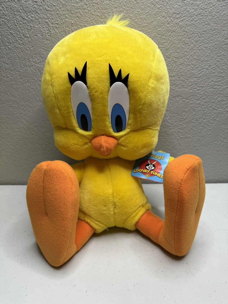 LOONEY TUNES TWEETY BIRD WARNER BROS Six Flags PLUSH STUFF ANIMALS