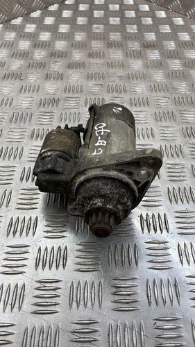 VW CADDY III Furgon 2KA, 2KH, 2CA, 2CH Anlasser 02Z911023H 1.90 Diesel 31822098