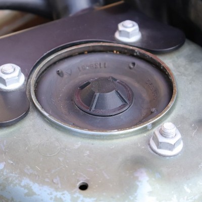 E30 Strut Tower Dust Cap New Replacement | 2 Pieces | Replaces 31331124335