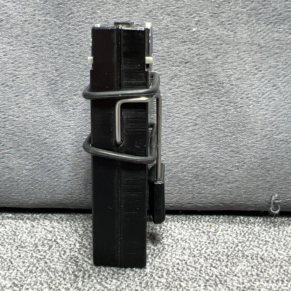 Radio Receptor Estéreo FM Super Mini Toshiba RP-30 De Colección Japón RP-2046 REPUESTOS Foto 2 de 4