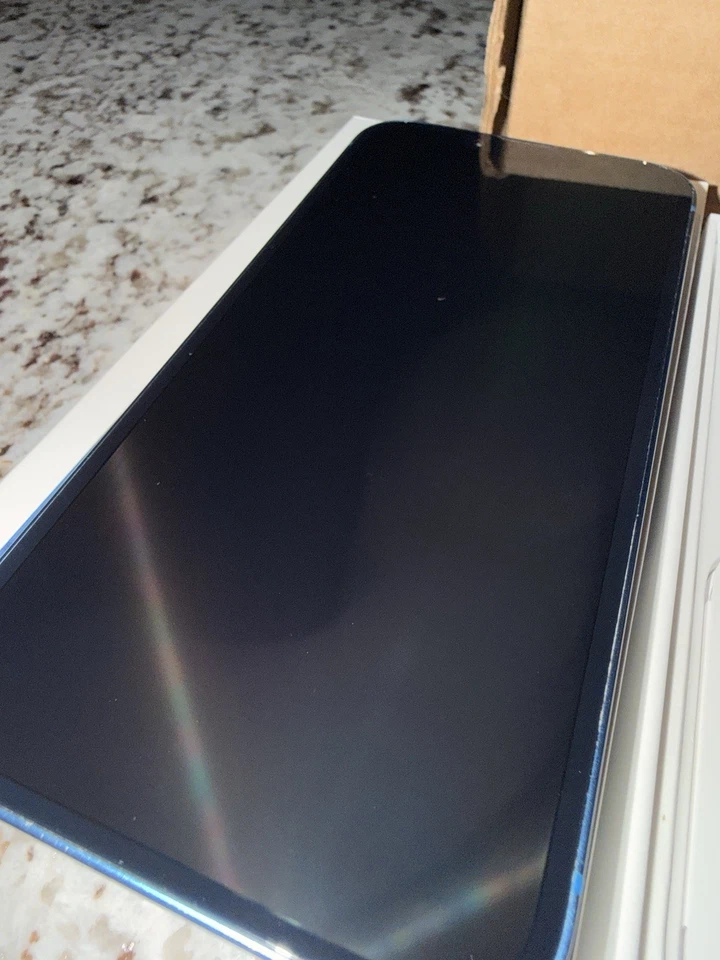 Apple iPhone 13 – 256GB – Excellent Condition (Unlocked) - Image 3 of 4