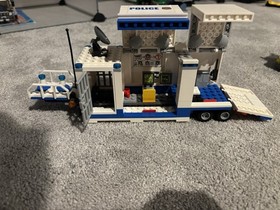 LEGO City: Mobile Command Center (60139) 100% Complete W/ Instructions No Box