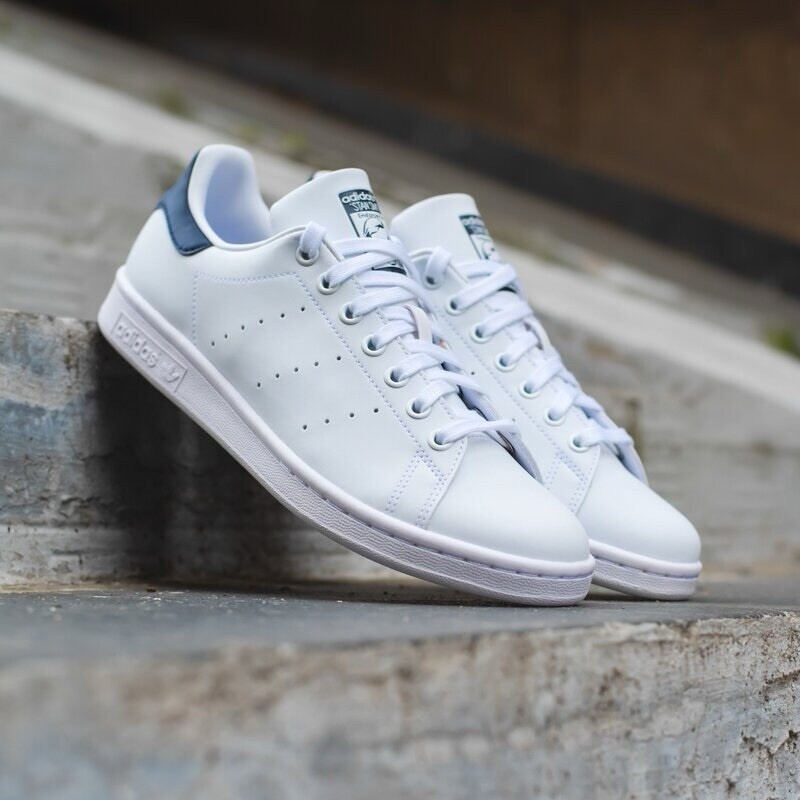 adidas gazelle silver green womens Stan Smith Womens Lifestyle Shoes (White/Red)