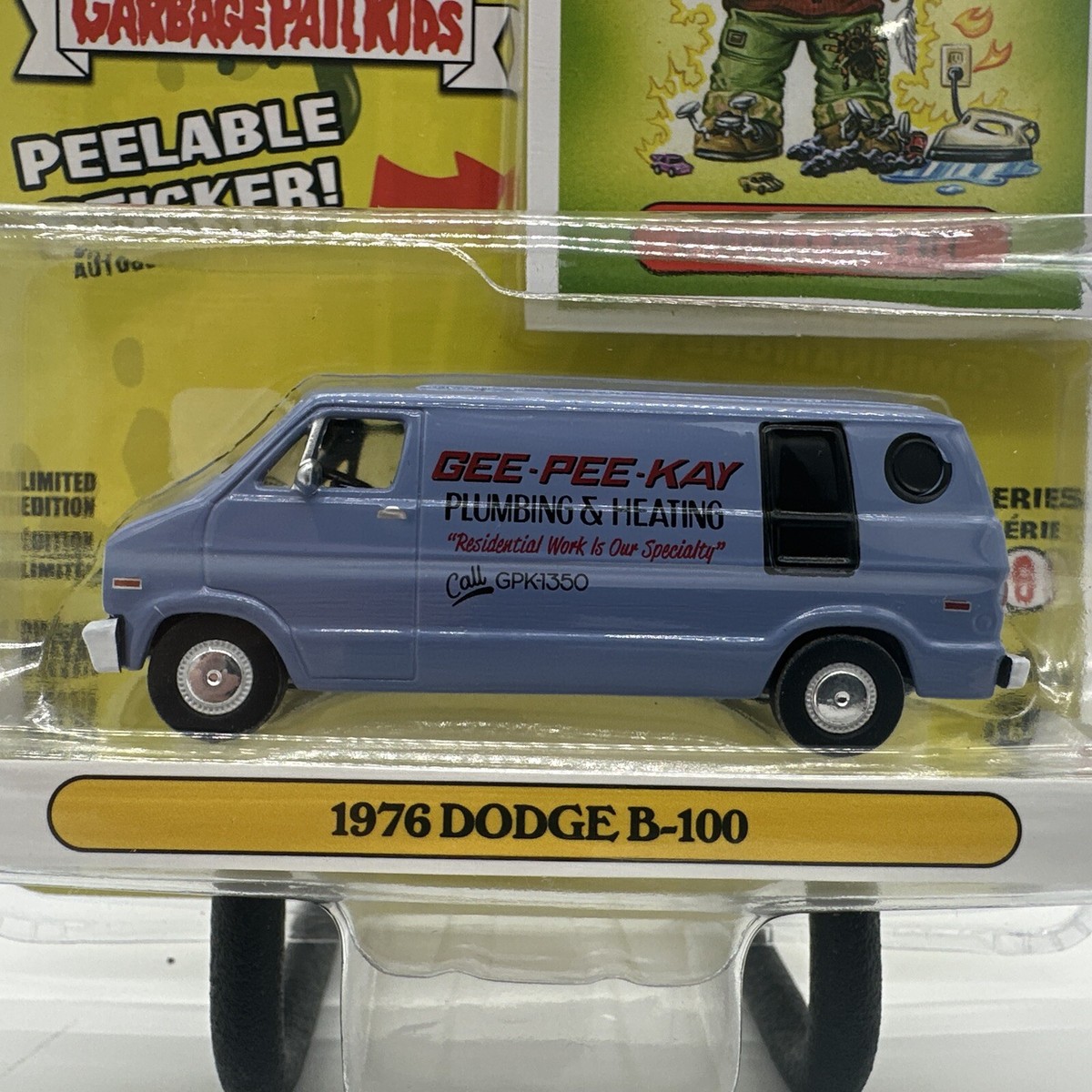 Greenlight Overkill Kevin 1976 Dodge B-100 Van Garbage Pail