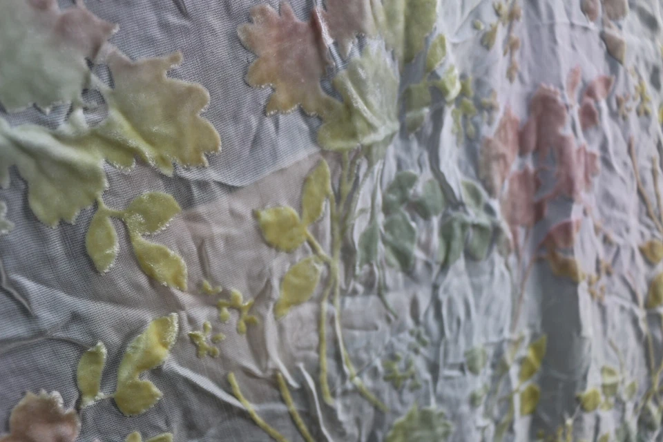 Stunning Vintage Sheer Flocked Fabric Material Fancy Pastel Ombré Floral Fuzzy - Image 3 of 4