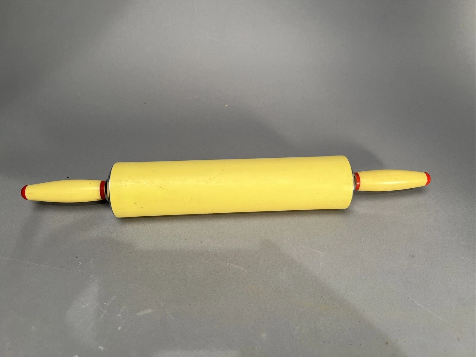 Vintage 1950’s Melamine Rolling Pin Yellow W/Red &Chrome Accents