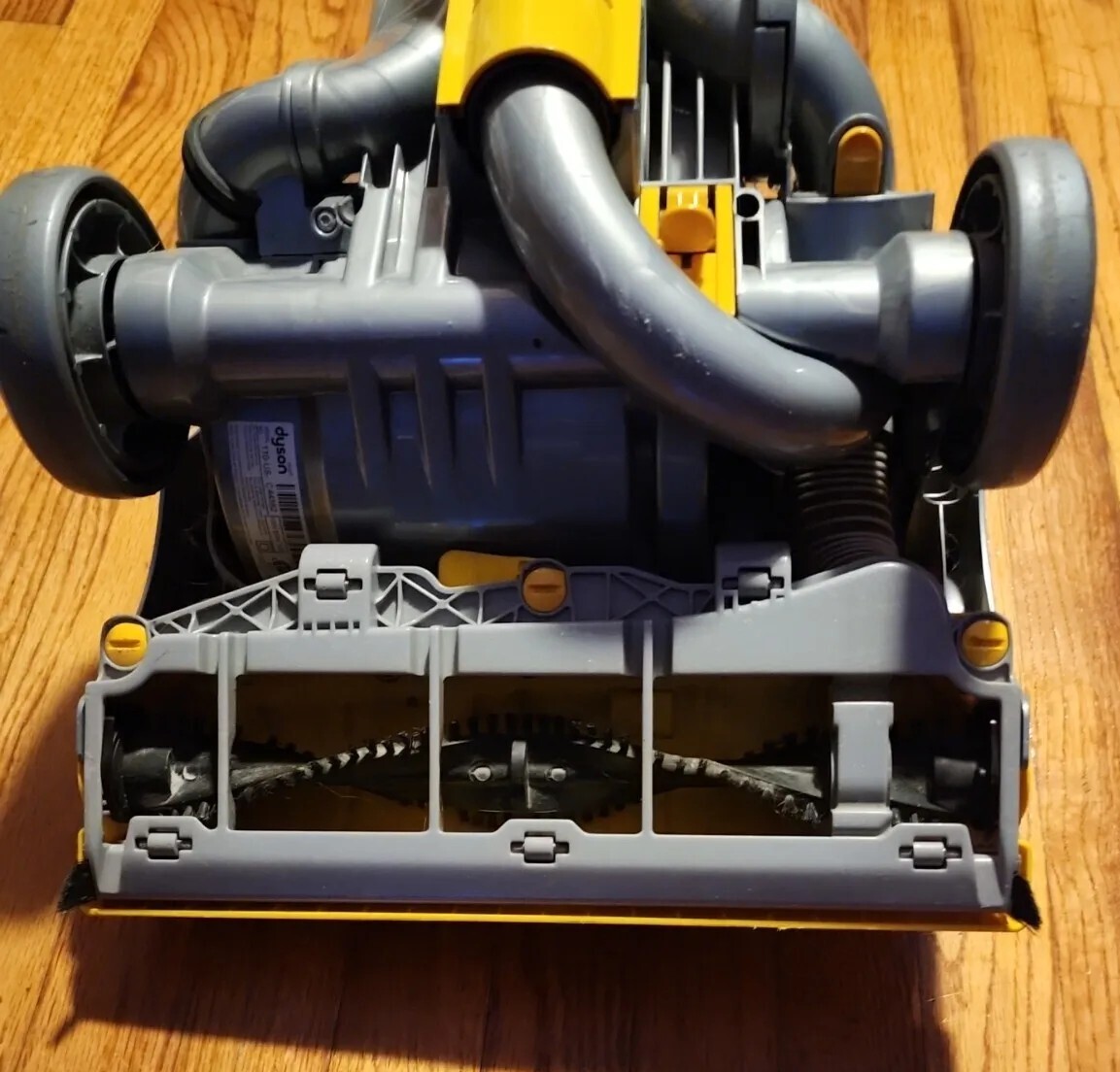 Dyson DC07 All Floors Vacuum Cleaner Lifetime Hepa Filter That Doesn’t